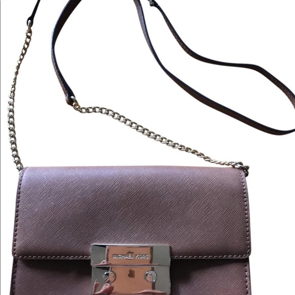 Michael Kors purse authentic - Picture 3 of 8